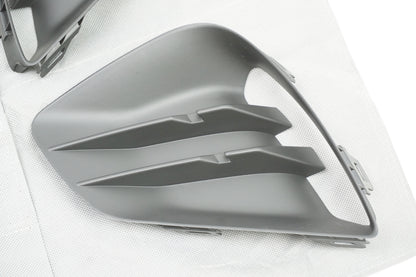 Pièce d'origine Grille de pare-chocs pour Renault Clio V 263312583R