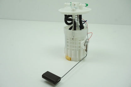 Pièce d'origine Pompe à carburant pour Renault Espace IV 8200037995