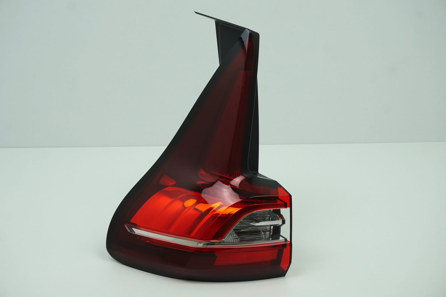 Pièce d'origine Feu arrière gauche pour Renault Grand Scenic IV 265556150R