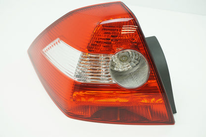 Pièce d'origine Feu arrière gauche pour Renault Megane II Sedan 8200142682