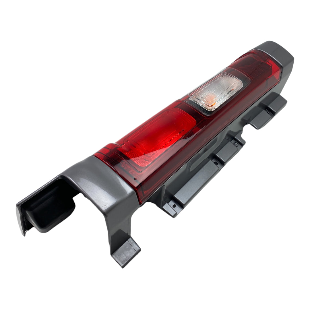Pièce d'origine Feu arrière gauche pour Renault Trafic III Opel Vivaro B Fiat Talento Nissan NV300 265A64199R