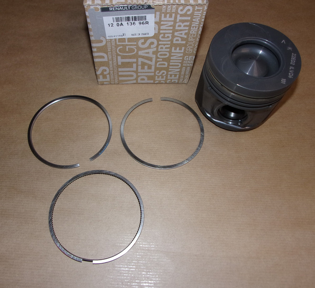 120A13696R_1.JPG