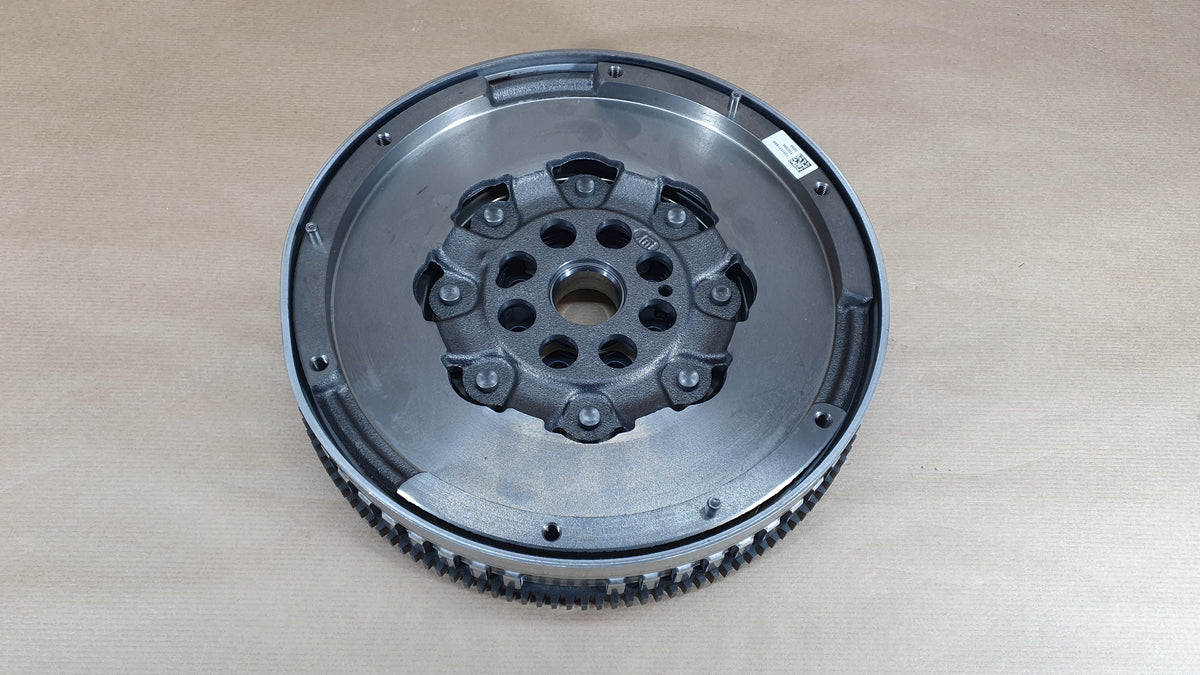 Volant moteur bimasse pour Nissan NV300 1.6dCi — 1231000Q5C — vue 2