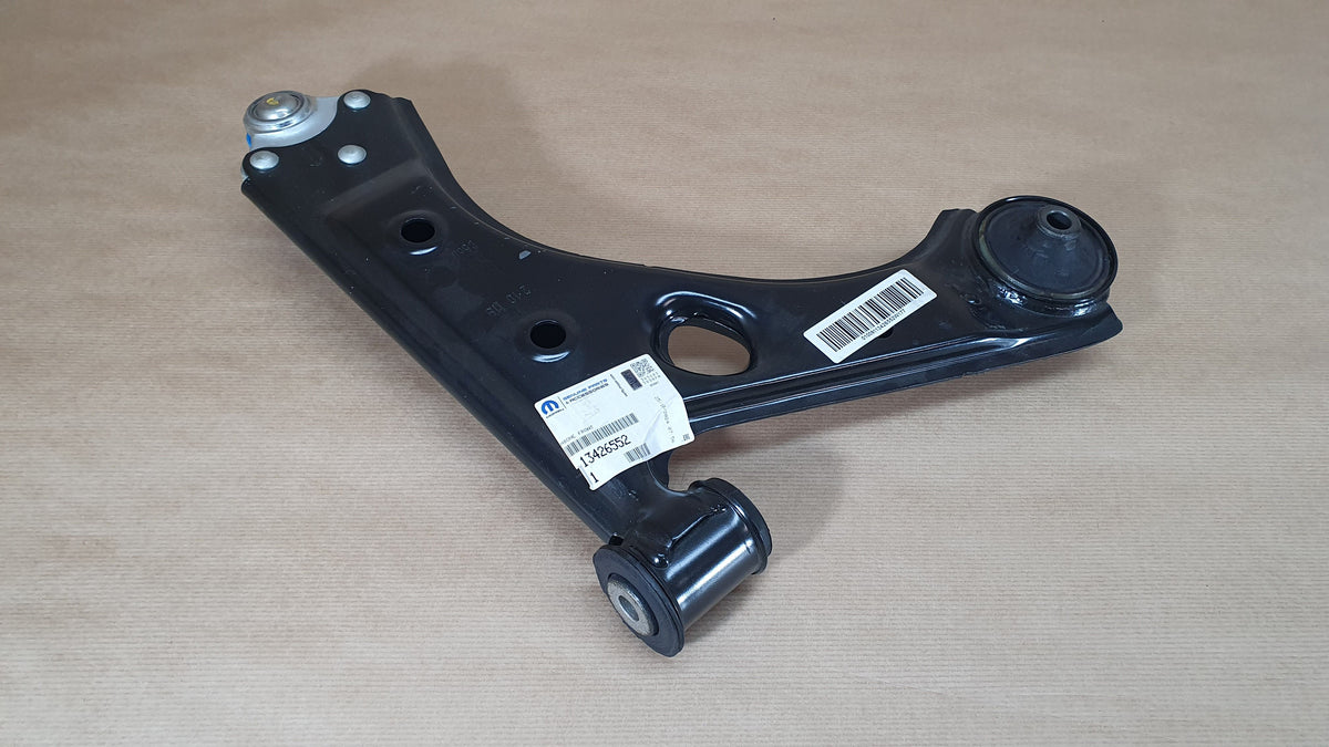 Bras de suspension avant, côté gauche pour Opel Corsa E — 13426552 — vue 1