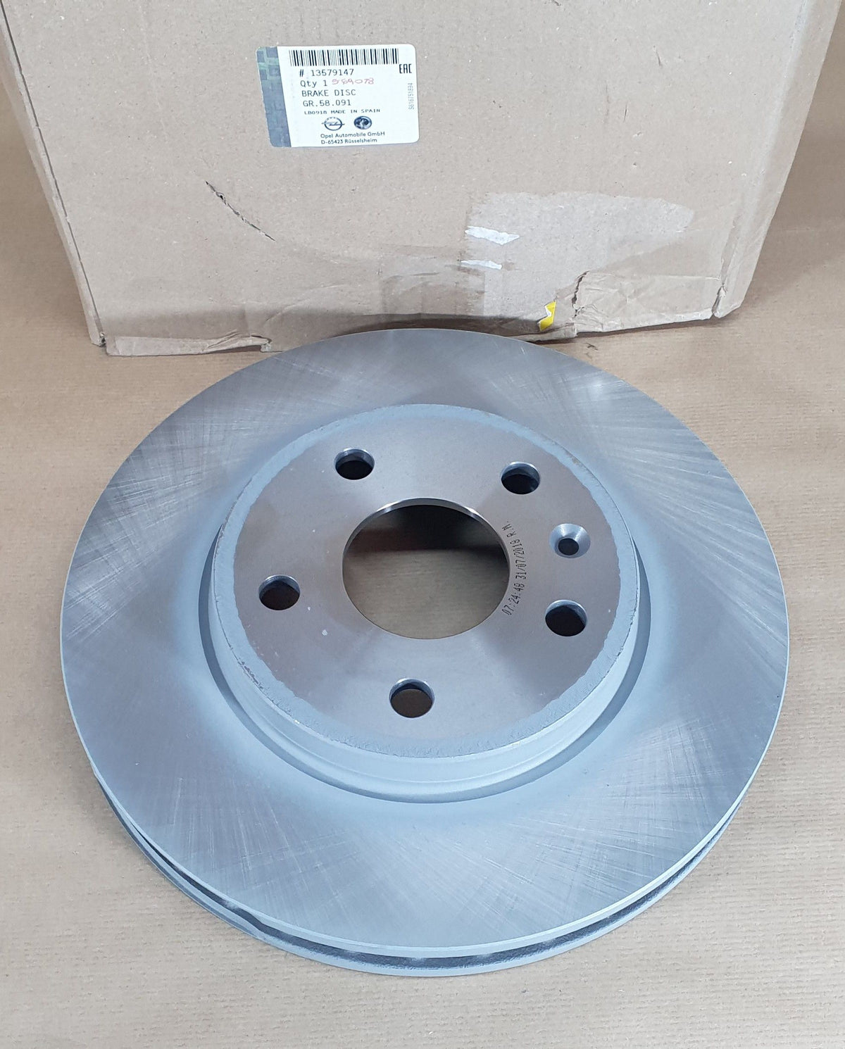 Disque de frein avant pour Opel Insignia A — 13579147 — vue 1
