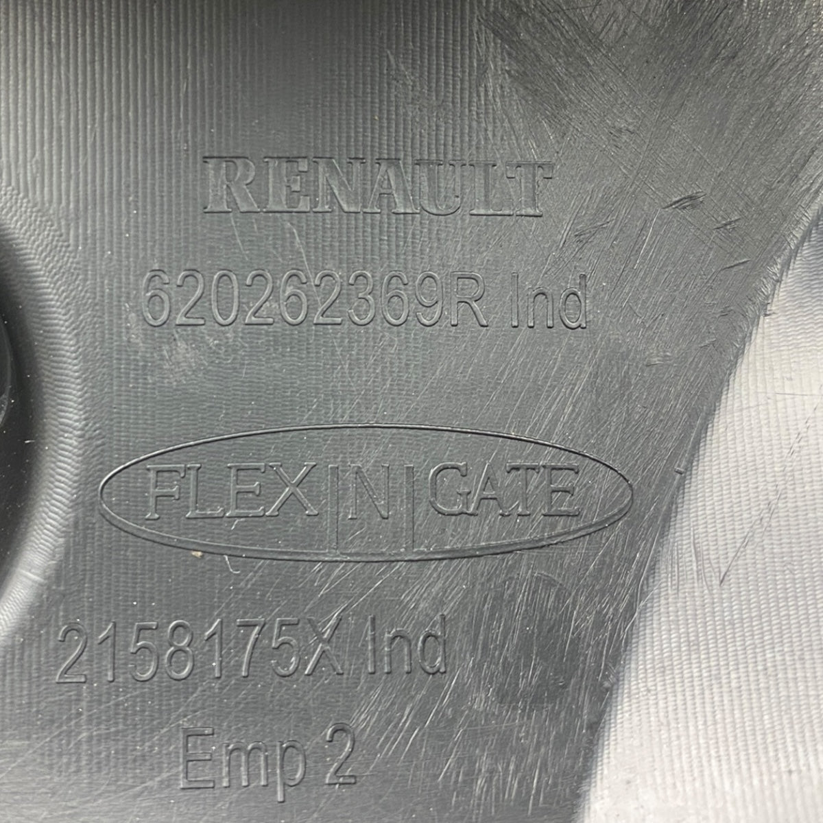 Pièce d'origine grille de pare-chocs avant pour Renault Kadjar 620262369R