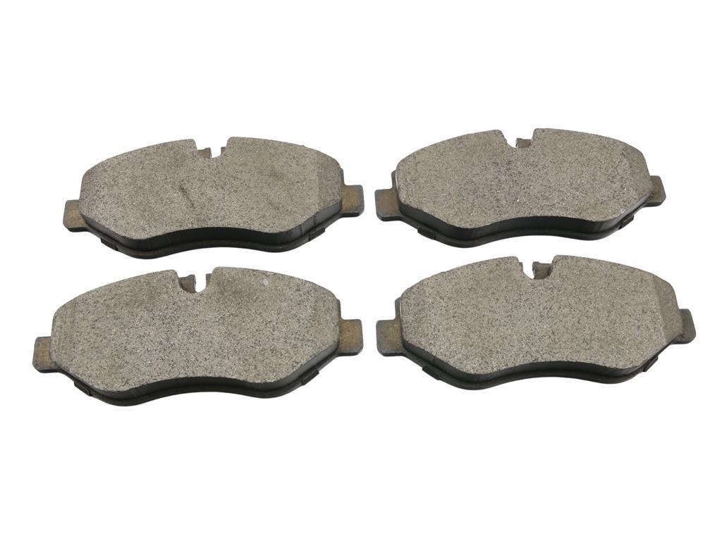 PLAQUETTES DE FREIN IVECO DAILY 06> AVANT SANS CAPTEUR 35C14/C16/C18.