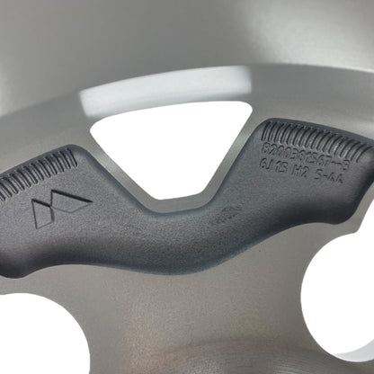 Pièce d'origine Jante alliage 15 pouces pour Renault Kangoo II 8200381567