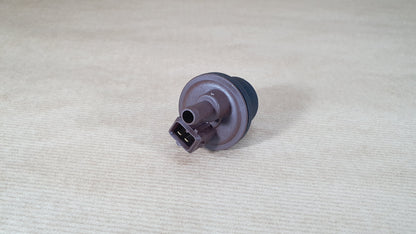 Vanne de dépression des gaz d’échappement d’origine pour Citroën C3 1.8/2.0 16V — 1502.H8 — vue 2