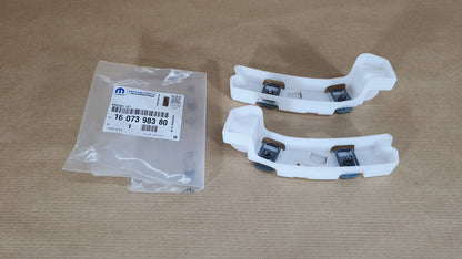 Support de pare-chocs avant d’origine pour Peugeot 208 . — 1607398380 — vue 1