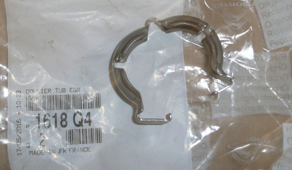 Collier de conduite EGR d’origine PSA — Citroën / Peugeot 2.7-3.0HDI — 1618Q4 — photographie de la pièce