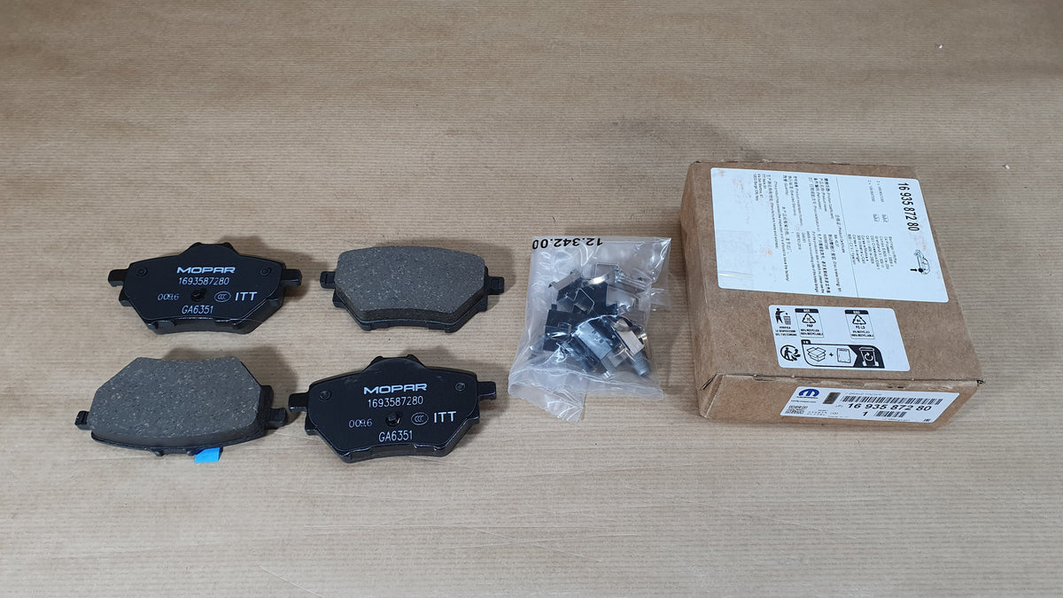 Plaquettes de frein arrière pour Citroën C4 Picasso P 308 / 3008 — 1693587280 — vue 1
