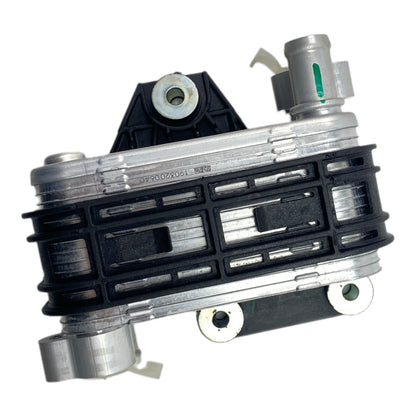 Pièce d'origine Condenseur de climatisation avec pompe à eau pour Renault Kangoo Z.E. 921641313R
