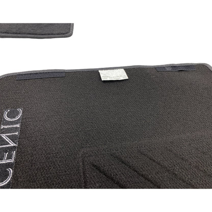 Pièce d'origine Tapis de sol en velours Expression pour Renault Scenic II 7711420455