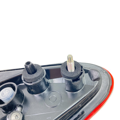 Pièce d'origine Feu arrière gauche d'aile pour Renault Kadjar 265552478R