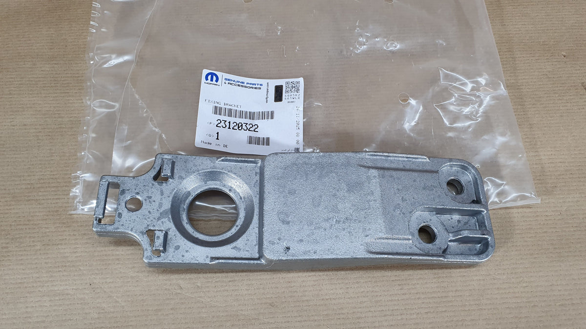 Fixation de radiateur d’origine pour Opel Insignia A — 23120322 — vue 2