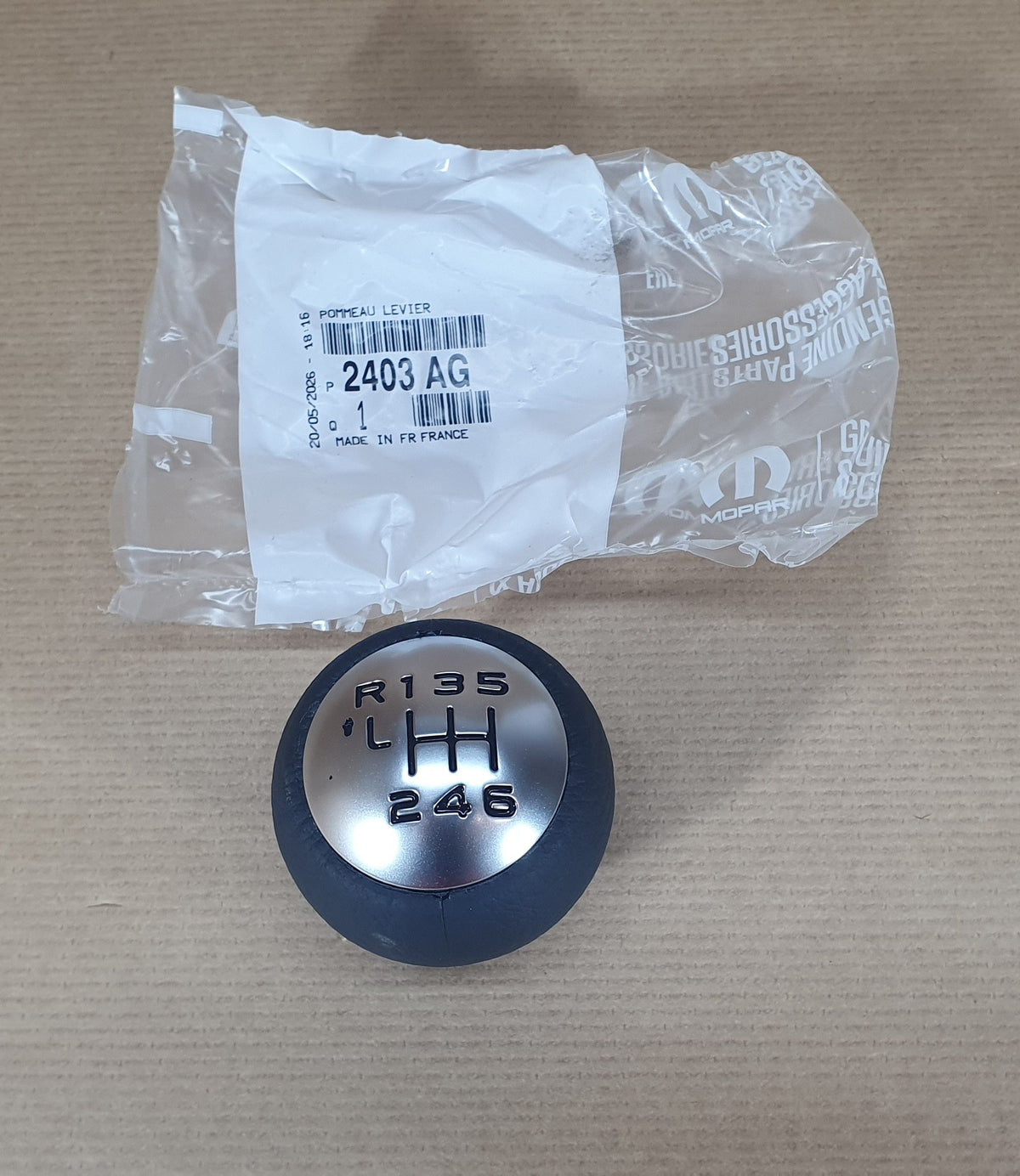 Pommeau de levier de vitesses d’origine pour boîte ML6C à 6 vitesses pour Citroën C3 / Peugeot 307 — 2403.AG — vue 2