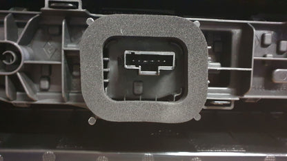265501988R_3.jpg