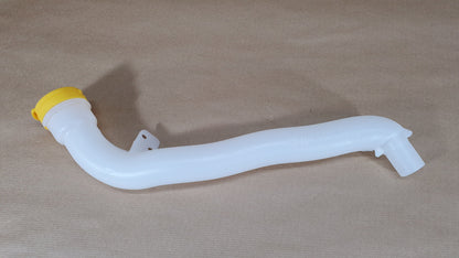 Goulotte de réservoir de lave-glace d’origine pour Renault Clio IV — 289152720R — vue 2