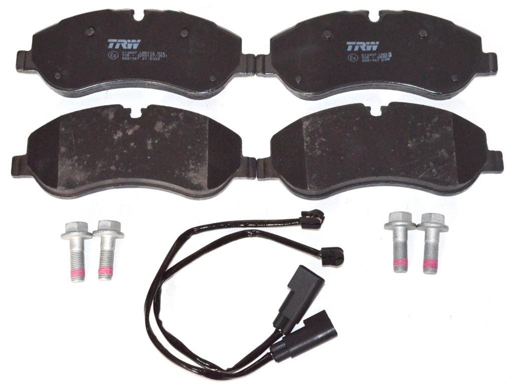 PLAQUETTES DE FREIN FORD TRANSIT 13> AVANT.