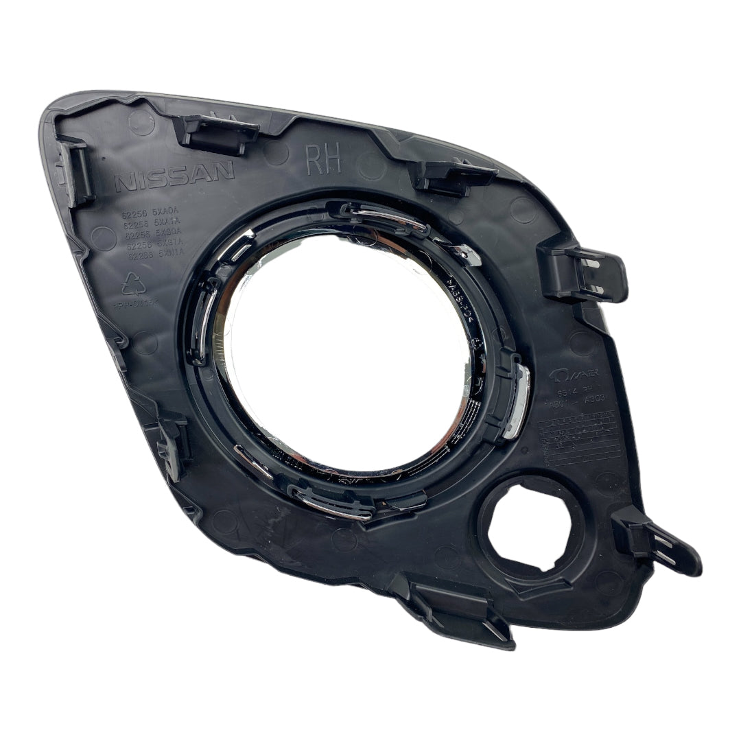 Pièce d'origine Grille de pare-chocs droite pour Mercedes X 470 622565XA0A