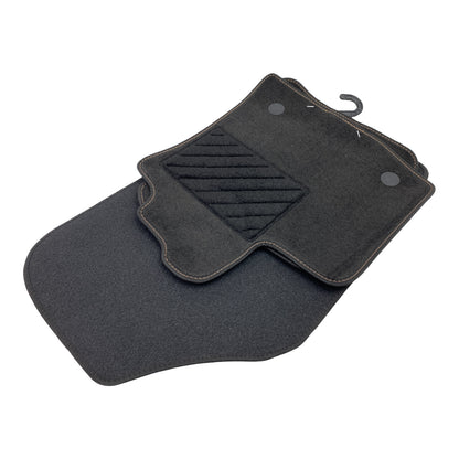 Pièce d'origine Jeu de tapis de sol en velours pour Dacia Dokker 8201677586