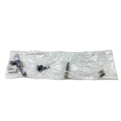 Pièce d'origine Kit de serrures avec neiman pour Dacia 806017805R