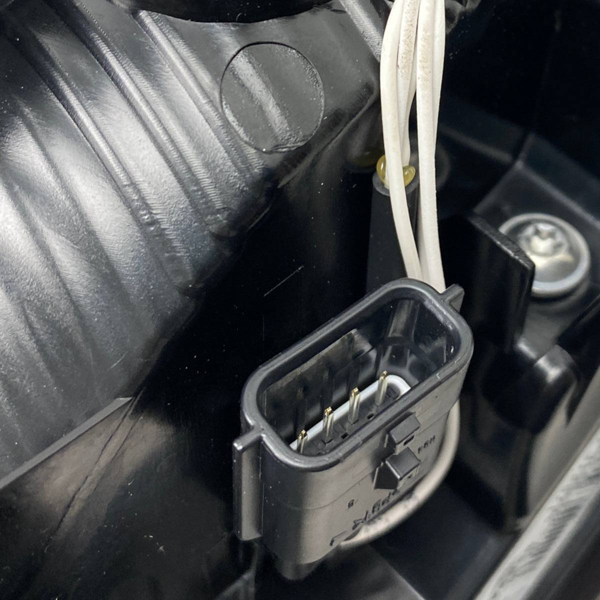 Pièce d'origine Feu arrière gauche pour Renault Clio V 265551550R