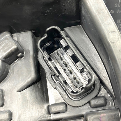 Pièce d'origine Feu arrière droit LED pour Smart Forfour A453 265502003R