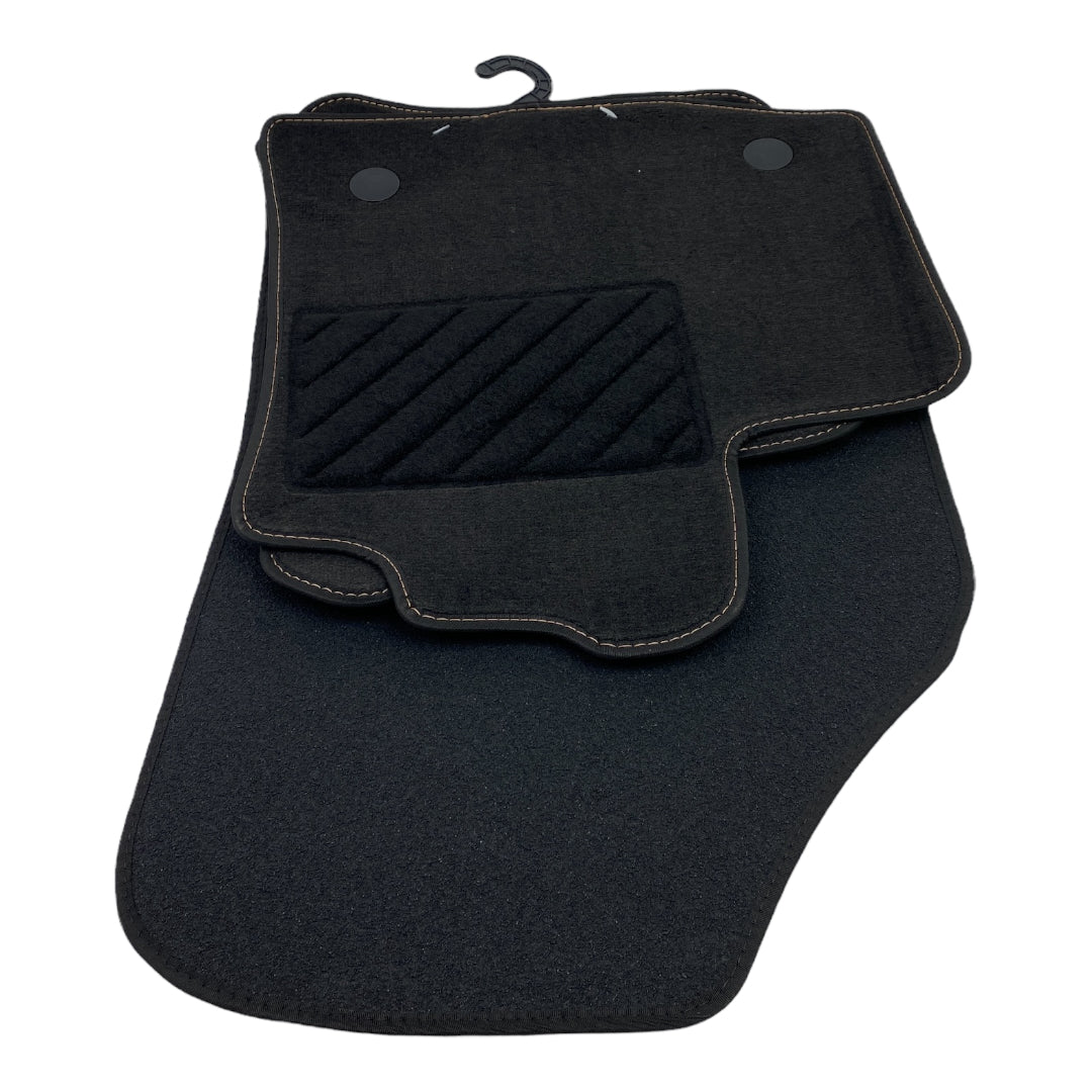Pièce d'origine Jeu de tapis de sol en velours pour Dacia Dokker 8201677586