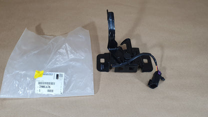 Serrure de capot d’origine pour Opel Astra K — 39085676 — vue 1