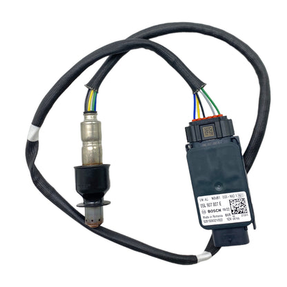Pièce d'origine Capteur NOx pour VW Audi 05L907807E