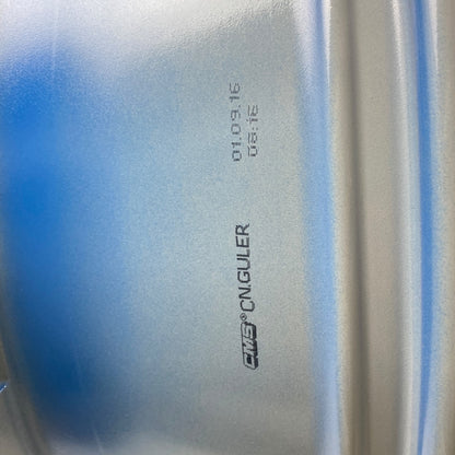 Pièce d'origine Jante alliage 17 pouces pour Renault Clio IV 403006755R