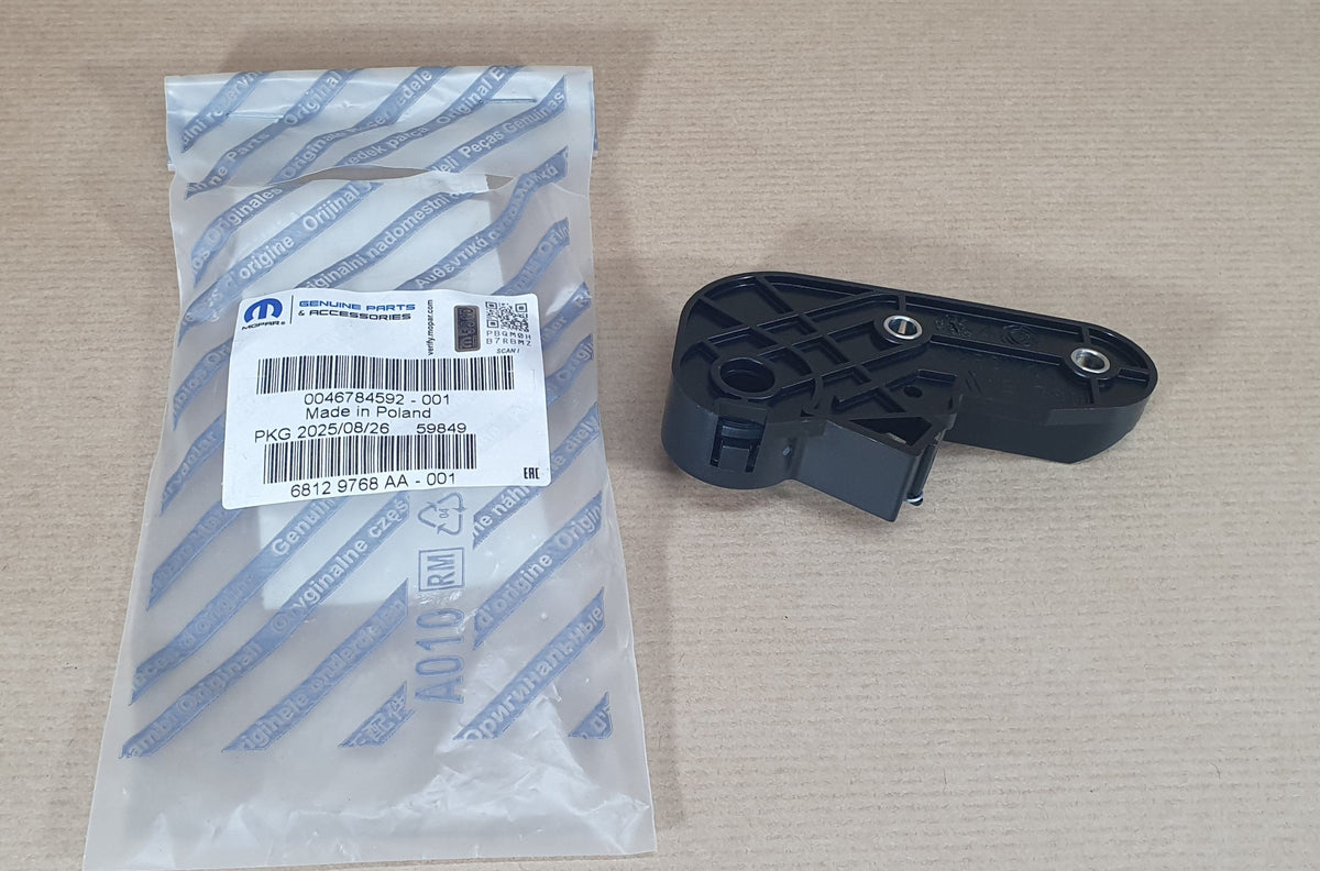 Fixation de câble de capot pour Fiat Stilo — 46784592 — vue 1