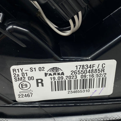 Pièce d'origine Feu arrière droit pour Renault Clio V 265504885R