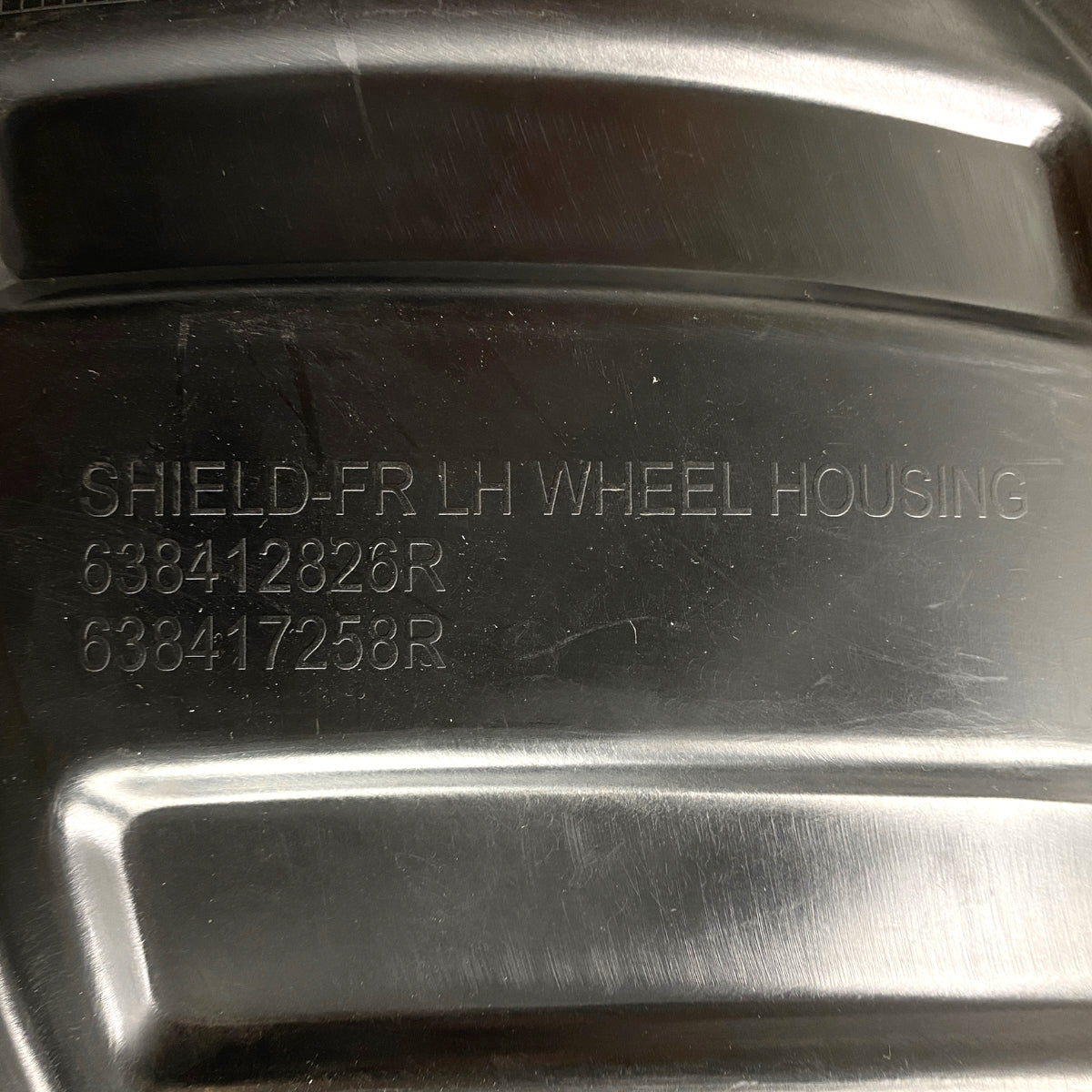 Pièce d'origine Pare-boue avant gauche pour Renault 638412826R