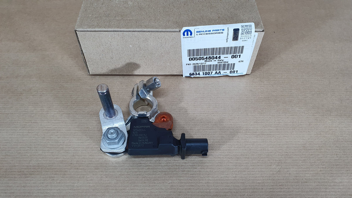 Cosse négative de batterie pour Alfa Romeo Giulia — 50548044 — vue 1