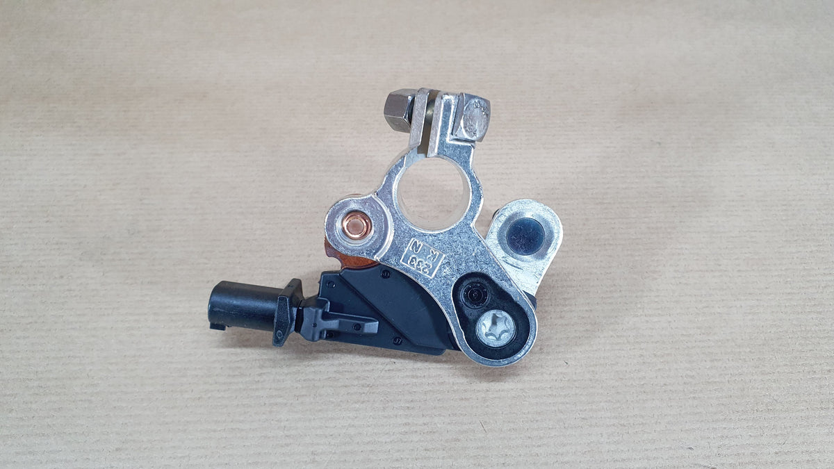 Cosse négative de batterie pour Alfa Romeo Giulia — 50548044 — vue 2