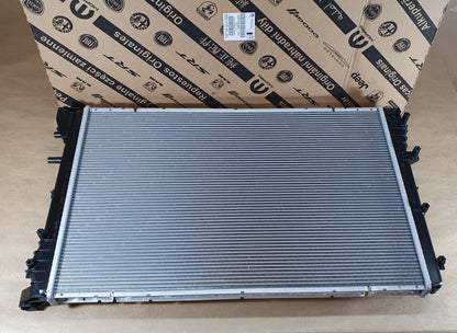 Radiateur de refroidissement pour Fiat 500 Abarth — 51934451 — vue 1