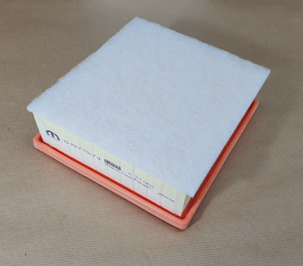 Filtre à air pour Fiat 500 1.4 — 51977574 — vue 2