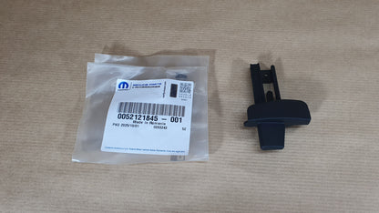 Agrafe de cache-bagages pour Fiat Tipo — 52121845 — vue 1