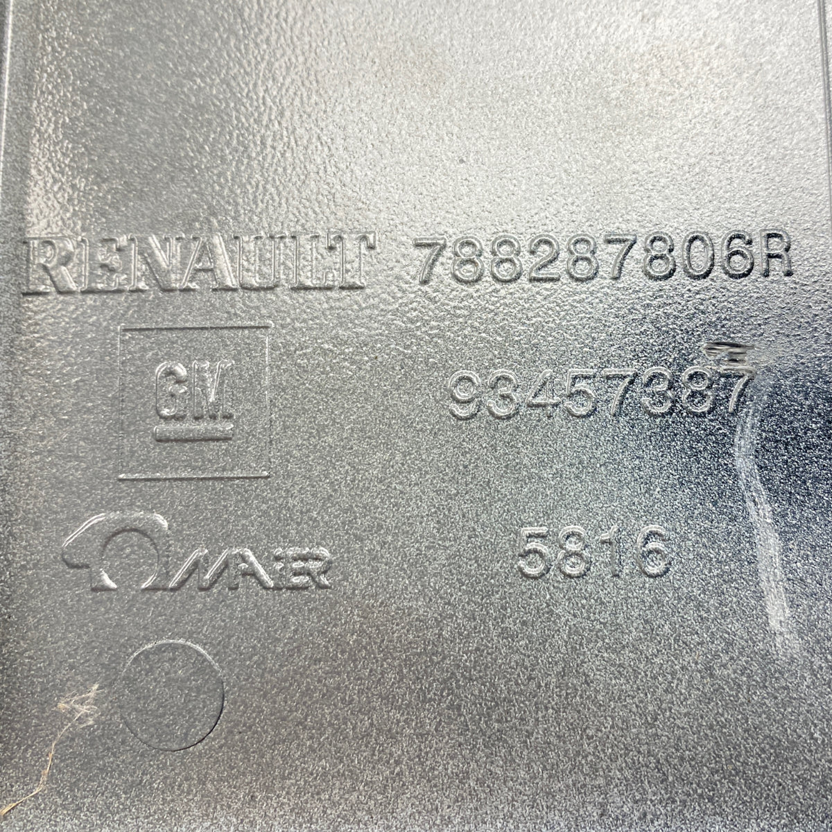 Pièce d'origine Trappe à carburant pour Renault Trafic III Nissan NV300 788287806R