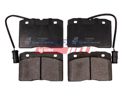 PLAQUETTES DE FREIN IVECO DAILY 90> AVANT 2-CAPTEURS 30/40 86>5/96 BREMBO.