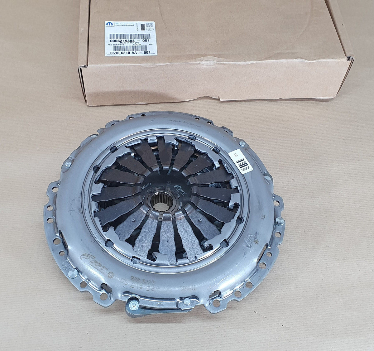 Kit d’embrayage d’origine pour Fiat Punto 1.4 — 55219388 — vue 2