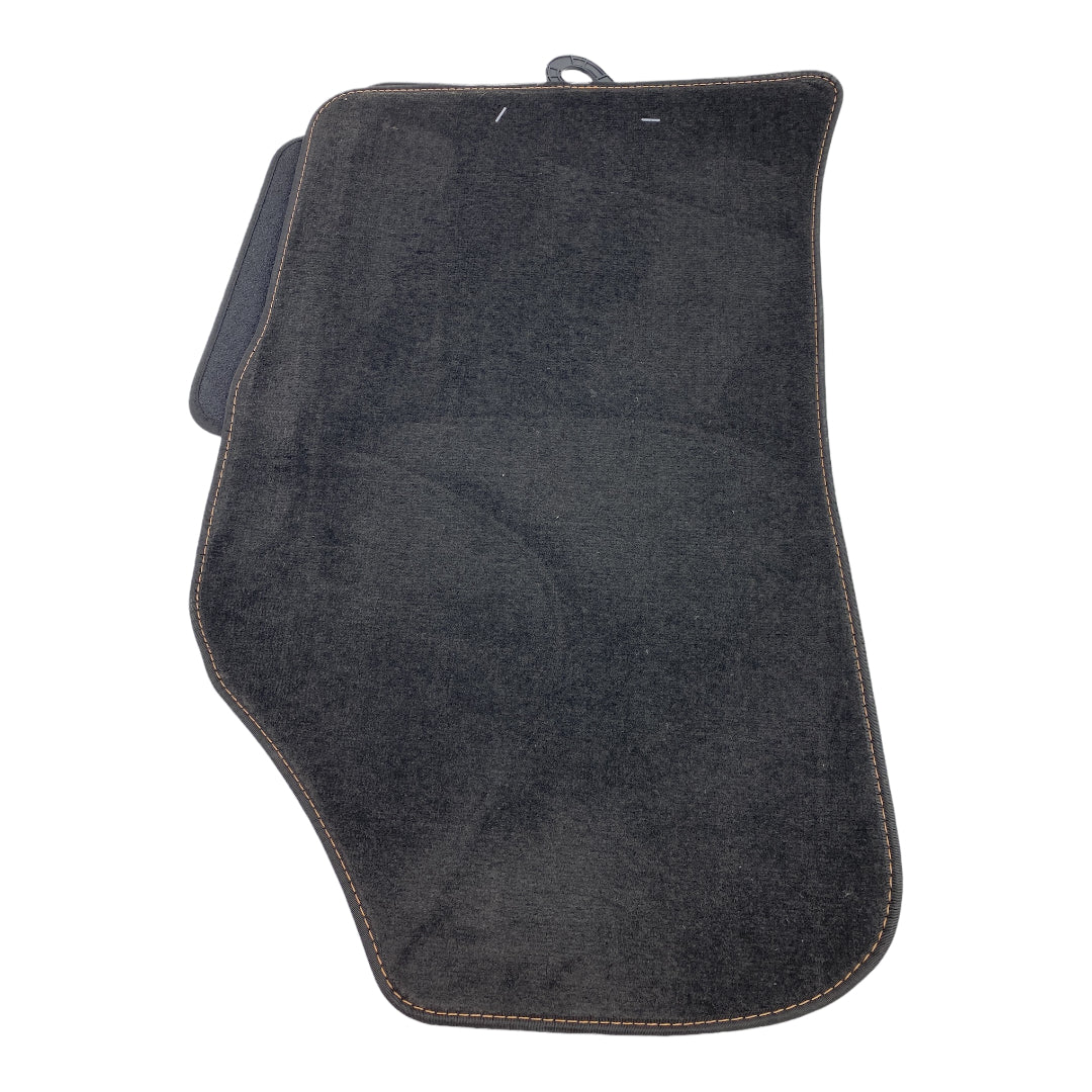 Pièce d'origine Jeu de tapis de sol en velours pour Dacia Dokker 8201677586