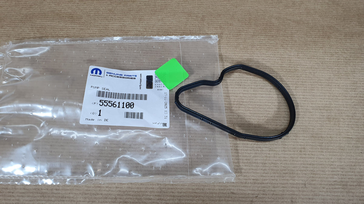 Joint de pompe à vide pour Opel Insignia A 2.0 — 55561100 — vue 1