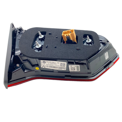 Pièce d'origine Feu arrière droit sur hayon pour Volkswagen T-Roc restylé 2GA945308C