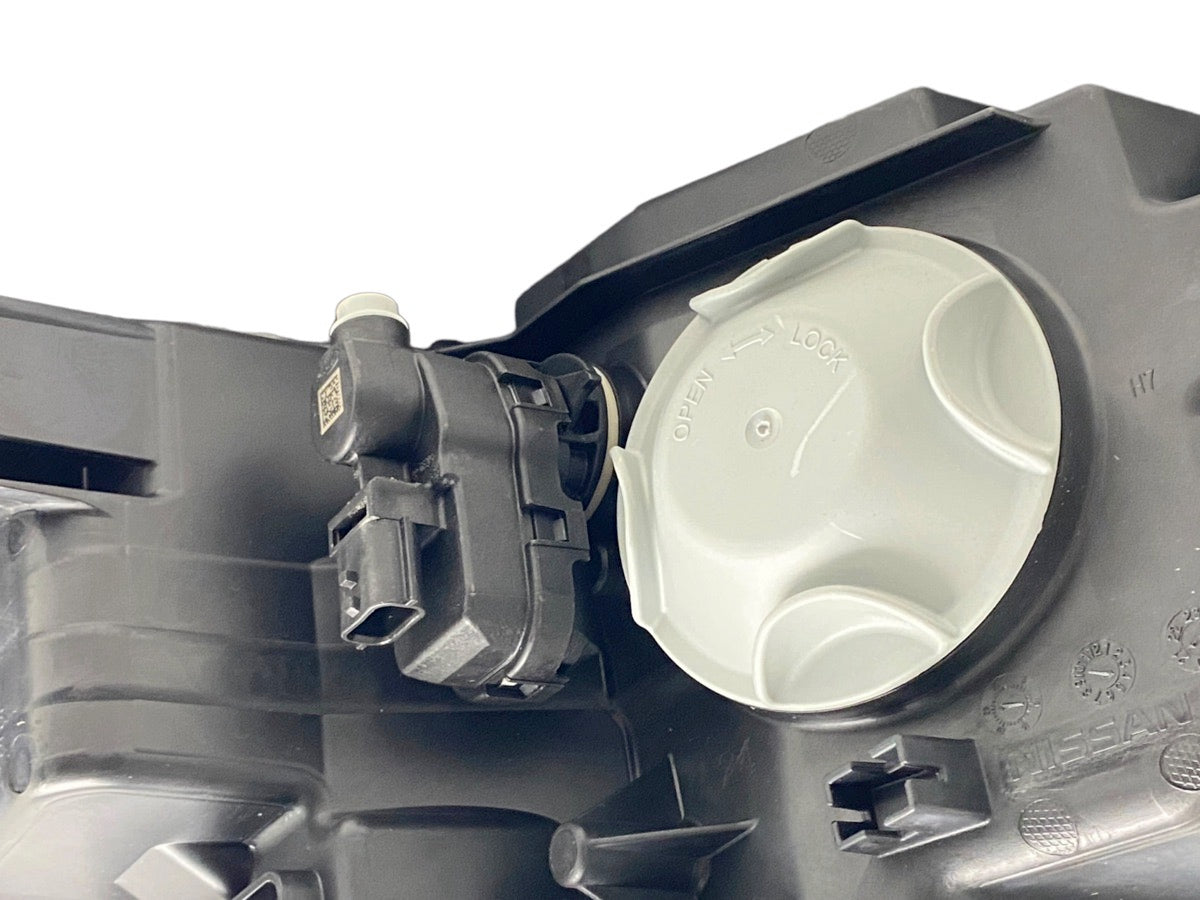 Pièce d'origine Phare avant gauche Full LED pour Nissan Townstar 260609142R