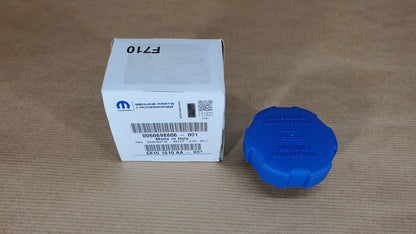 Bouchon de réservoir de liquide pour Alfa Romeo 159 — 60698806 — vue 1