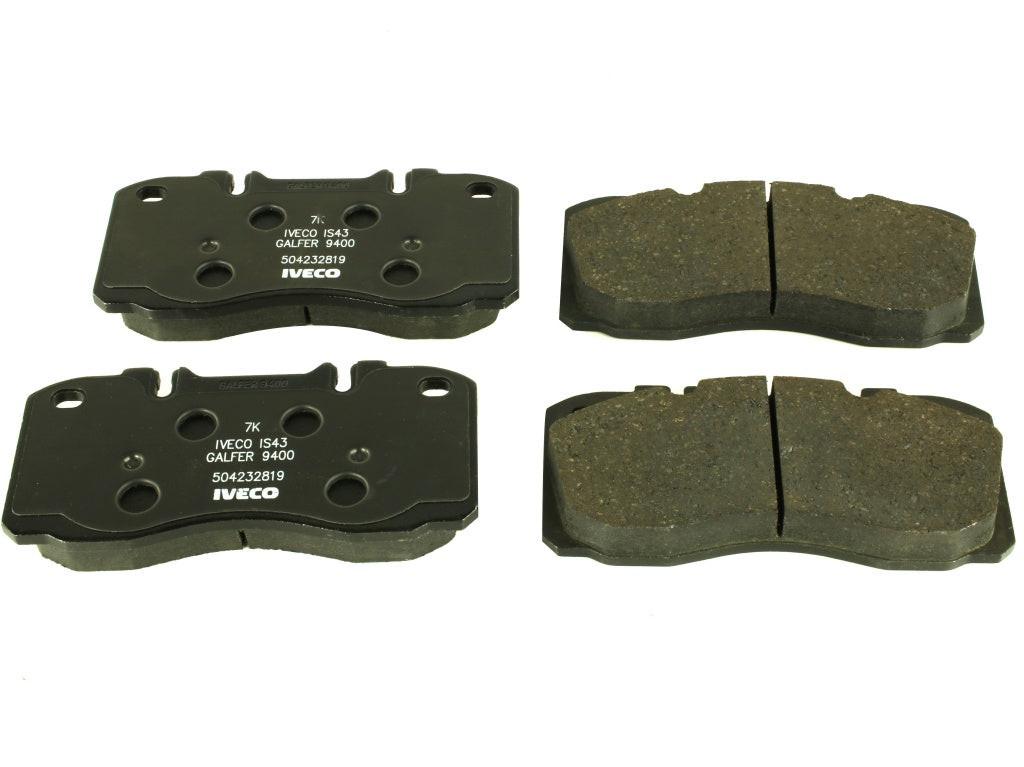 PLAQUETTES DE FREIN IVECO DAILY 06> AVANT SANS CAPTEUR 50-60-65C15/C18.
